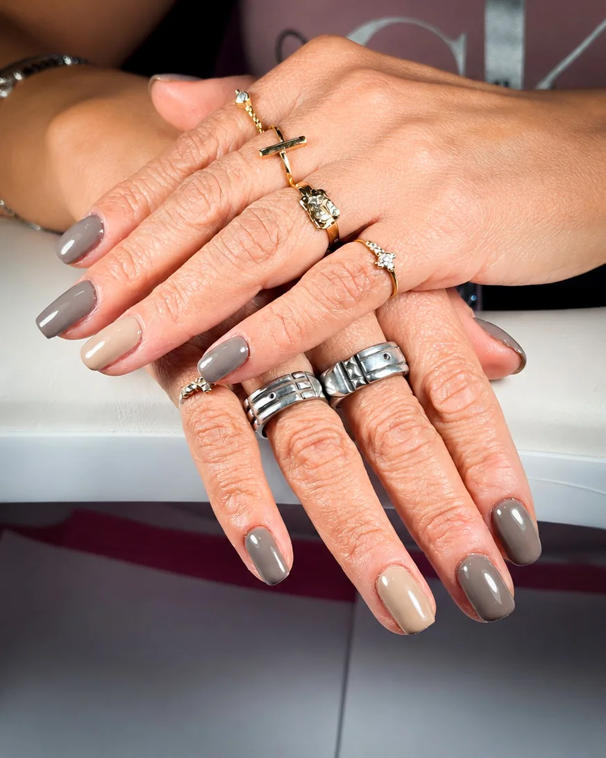 Trabajo real de diseño de uñas 9
